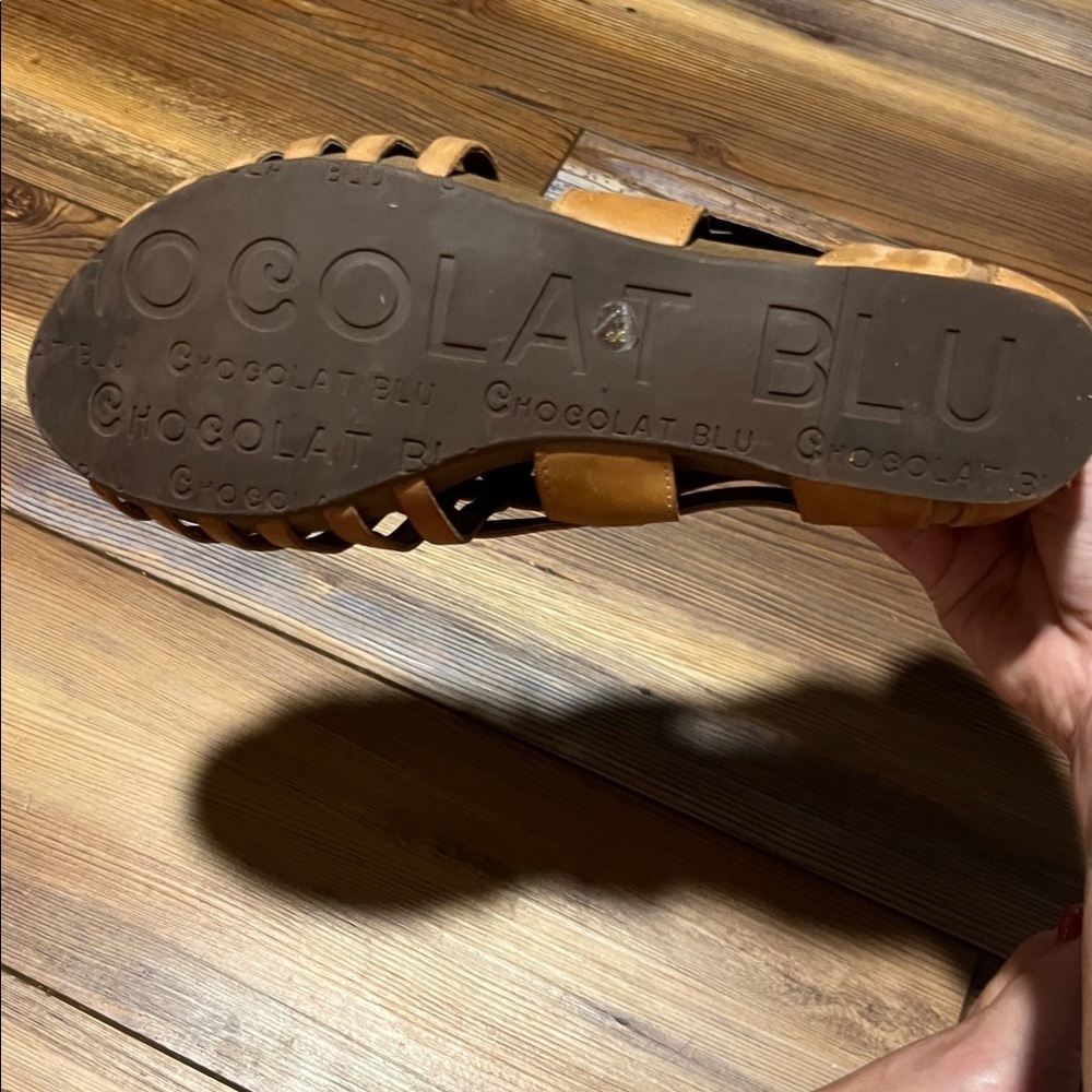 Chocolat Blu Viva Woven Leather Sandals in Camel Brown Size 8.5 - Picture 5 of 9